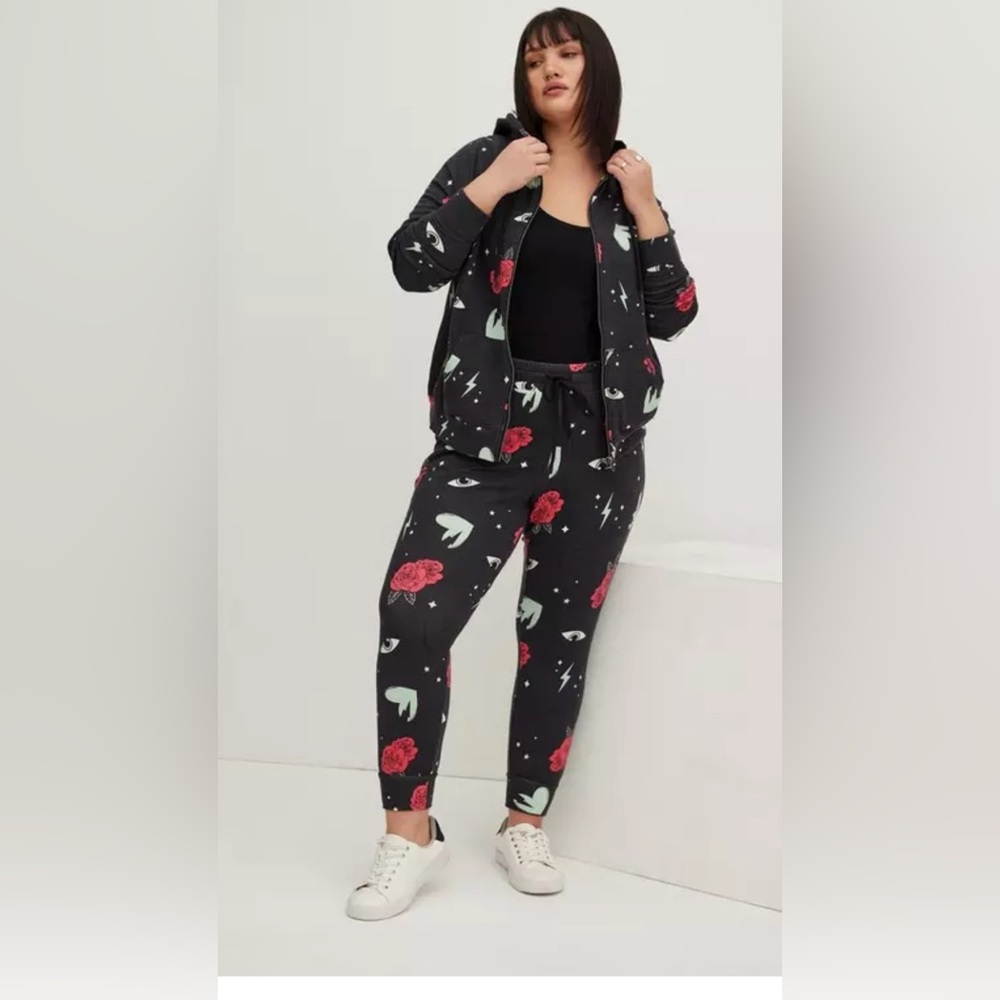 NWT Torrid  2 piece Set Casual Washed Gray Everyday SweatHoodie Set Size 3X
